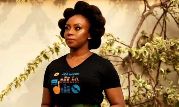 Chimamanda-Adichie